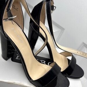 Bamboo Women's Striking-01S Black Patent Ankle Strap Block Heel Sandals Size 8.5
